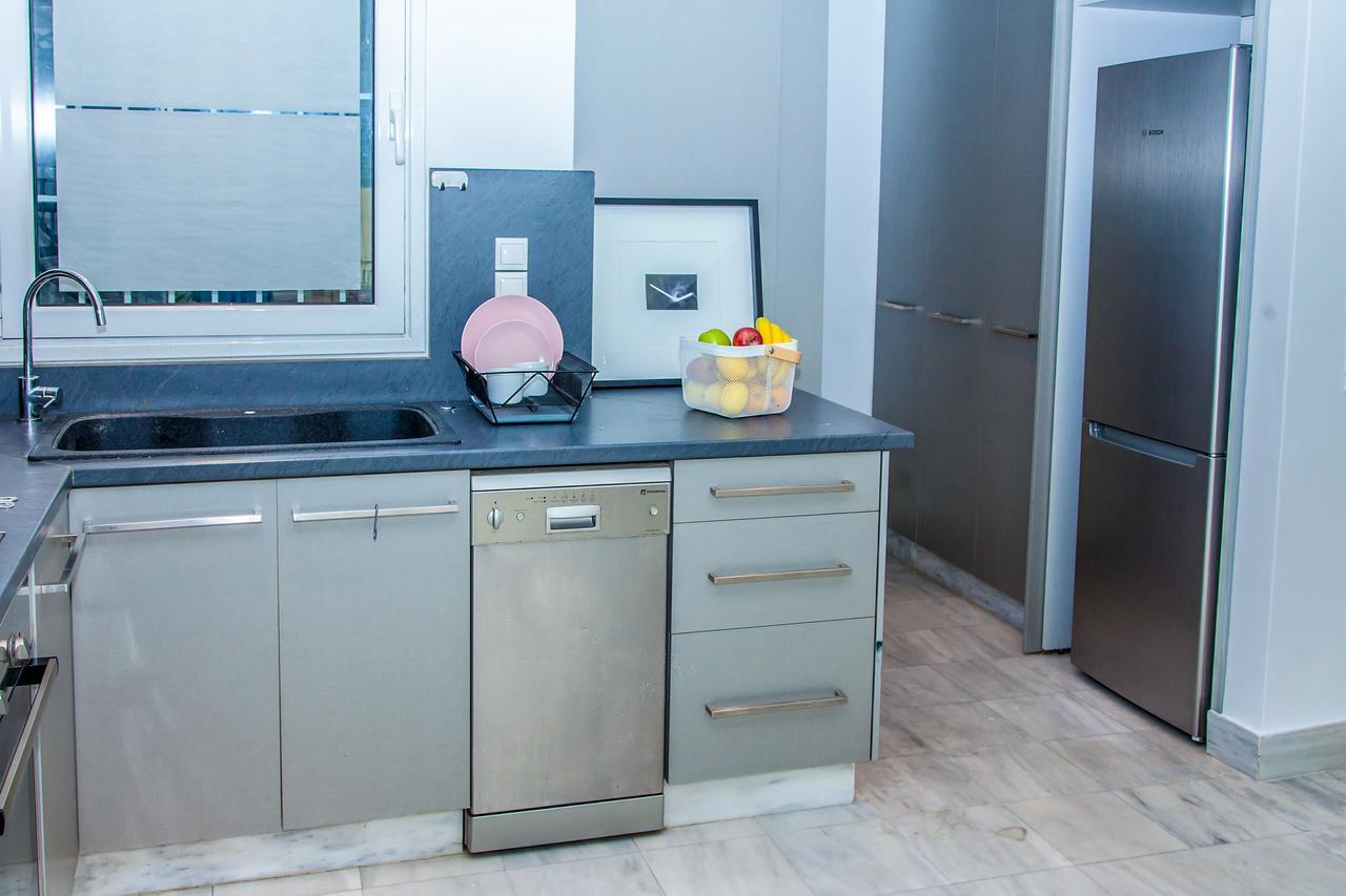 Venus Boutique Apartment Next To Athens Museum Buitenkant foto